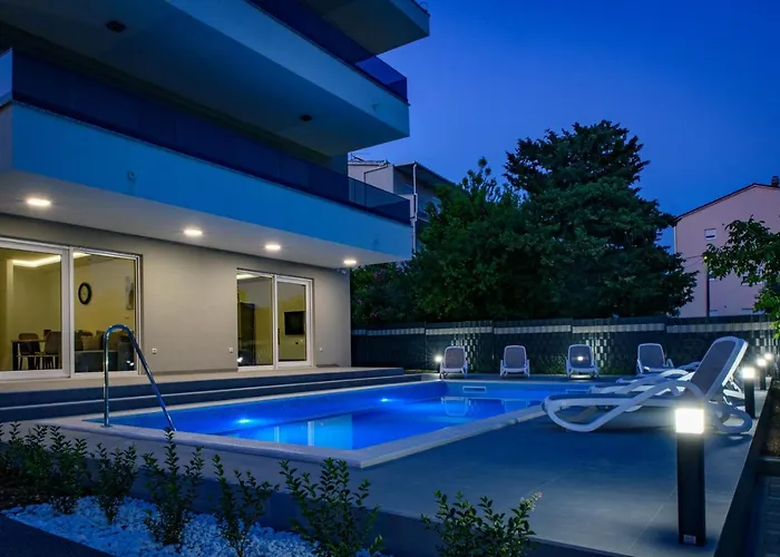 Seka Apartments With A Pool